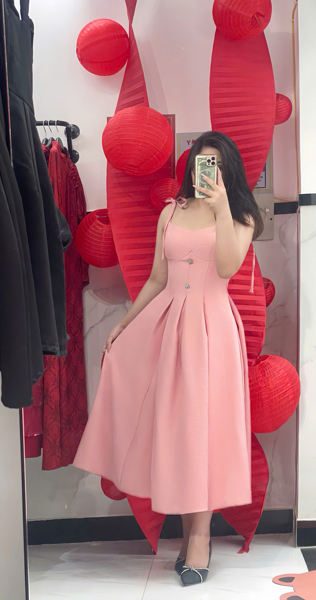 Đầm hồng 2 dây xòe