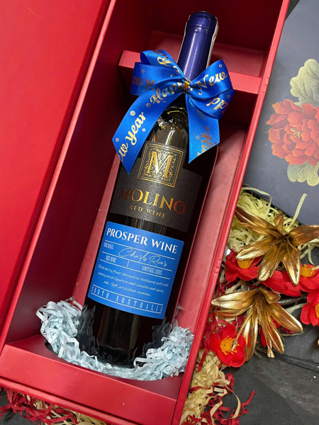 QUÀ TẾT 2026 - BỘ HỘP QUÀ + VANG ĐỎ ÚC - MOLINO