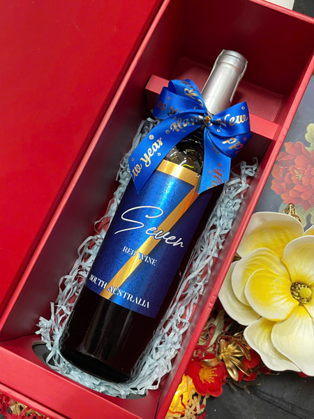 QUÀ TẾT 2026 - BỘ HỘP QUÀ + VANG ĐỎ ÚC -7 SEVEN 750ml