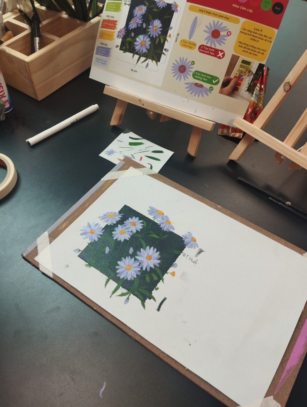 Tác phẩm đặng Thị Huệ | 2025-12-30 34