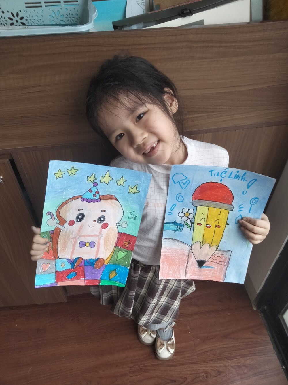 Tác phẩm Phan Tuệ Linh | 2025-12-20 32