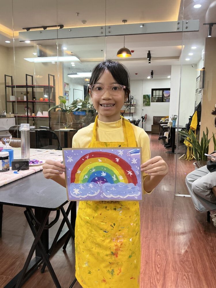 Tác phẩm KID Ngân Khánh 2015 (mẹ Chi) | 2025-12-13 33