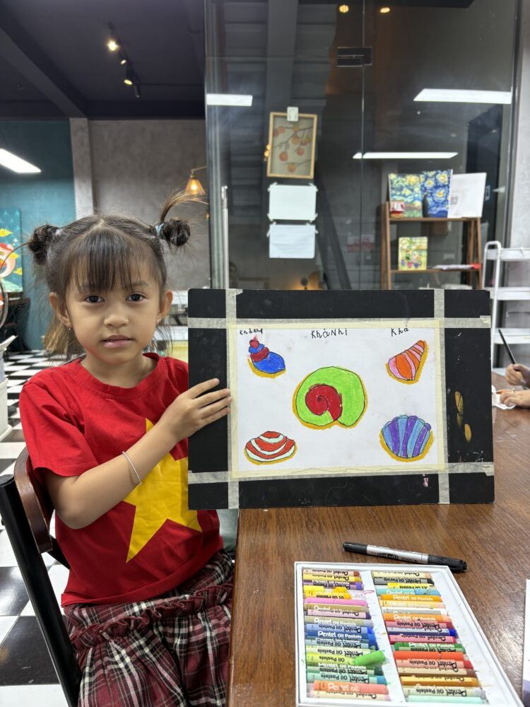 Tác phẩm KID Nguyễn Lý Khả Nhi 2020 | 2026-01-13 34