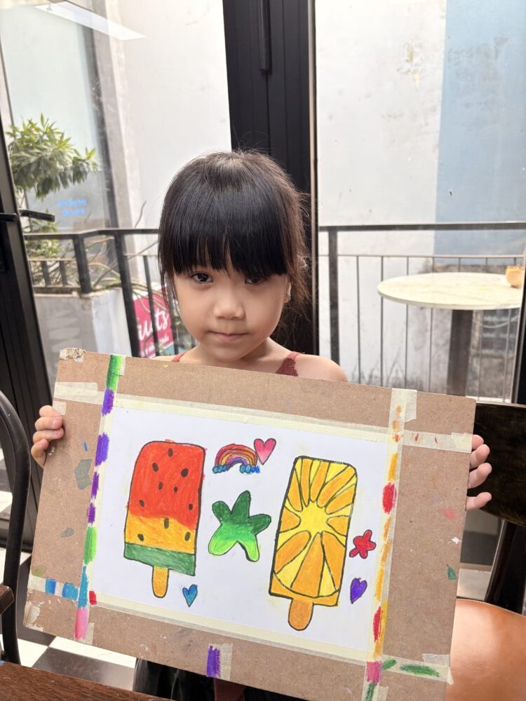 Tác phẩm KID Hoàng Nhật Linh 2020 | 2026-02-28 33