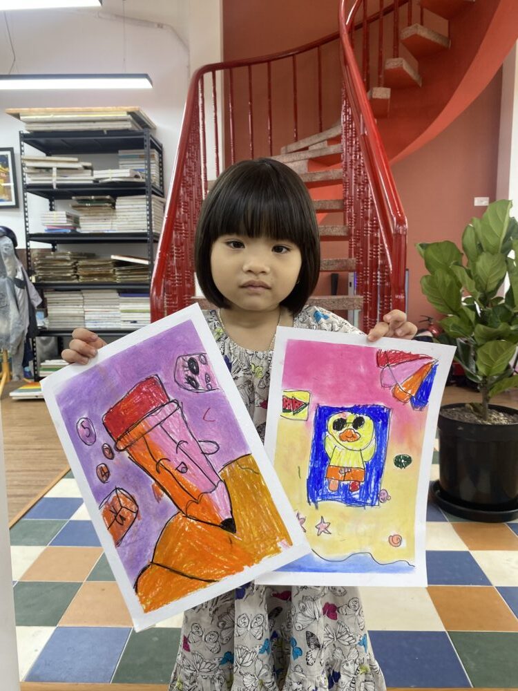 Tác phẩm KID Phạm Lê Ngọc Hân 2020 | 2026-03-14 32