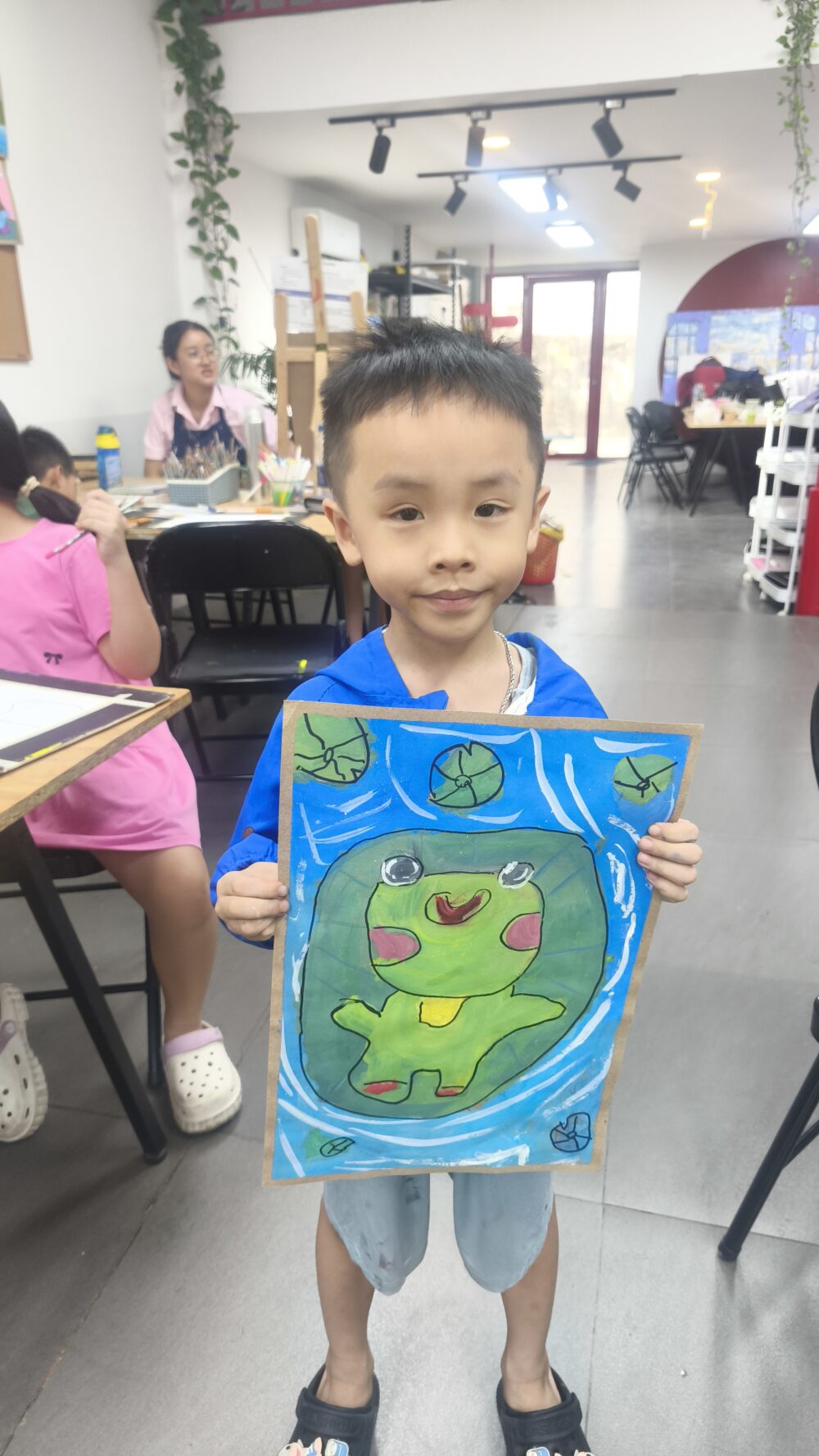 Tác phẩm KID Lương trung kiên 20/08/2020 | 2026-05-09 32