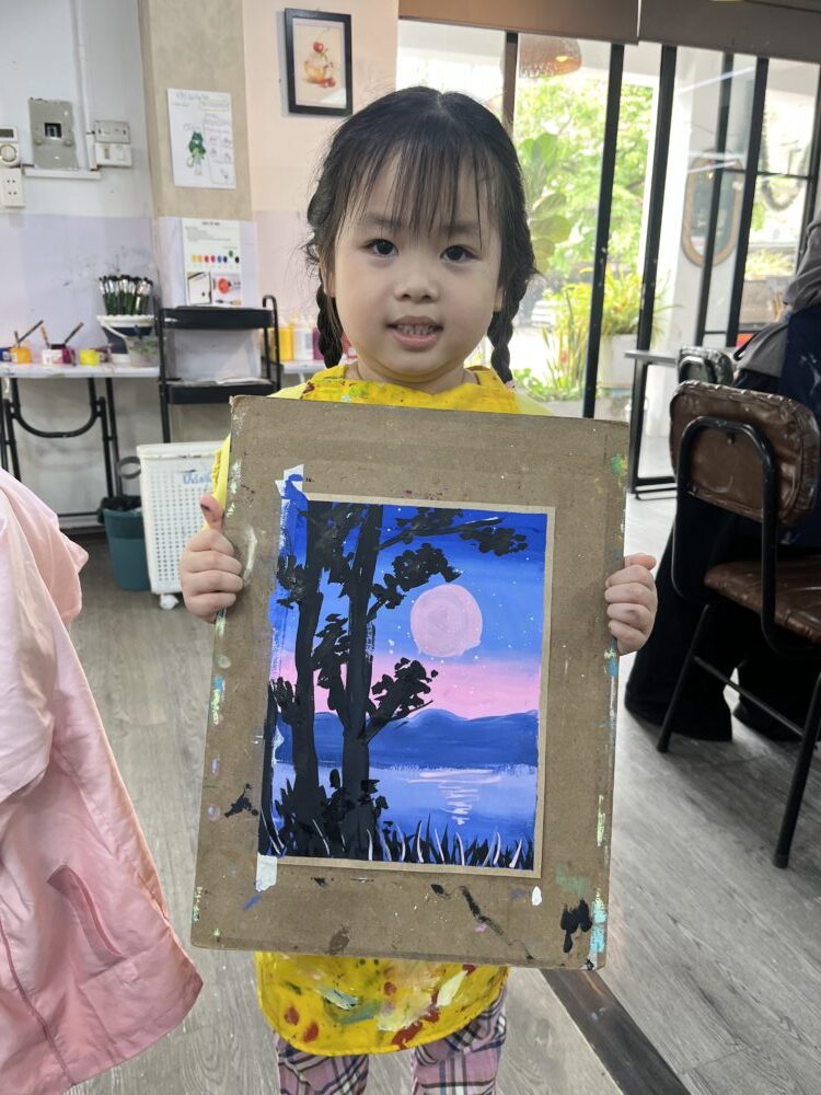 Tác phẩm Khánh Chi | 2026-05-03 32