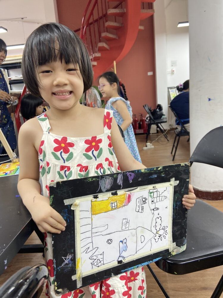 Tác phẩm KID Lê Viên Khánh Trân 2021 | 2026-05-17 32