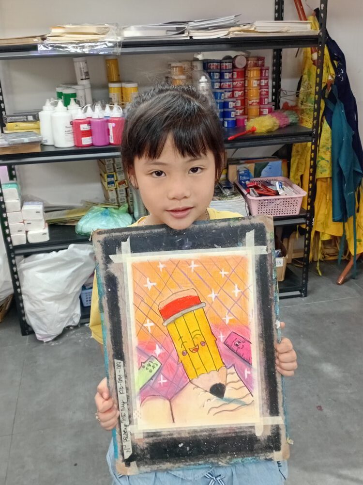 Tác phẩm KID Nguyễn Phương Trà My sinh năm 2018 | 2026-06-18 32