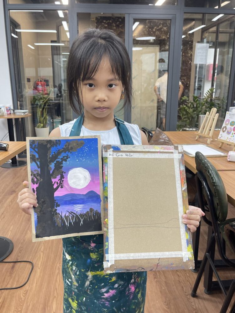 Tác phẩm KID Hồ Gia Hân 2019 | 2026-06-16 32