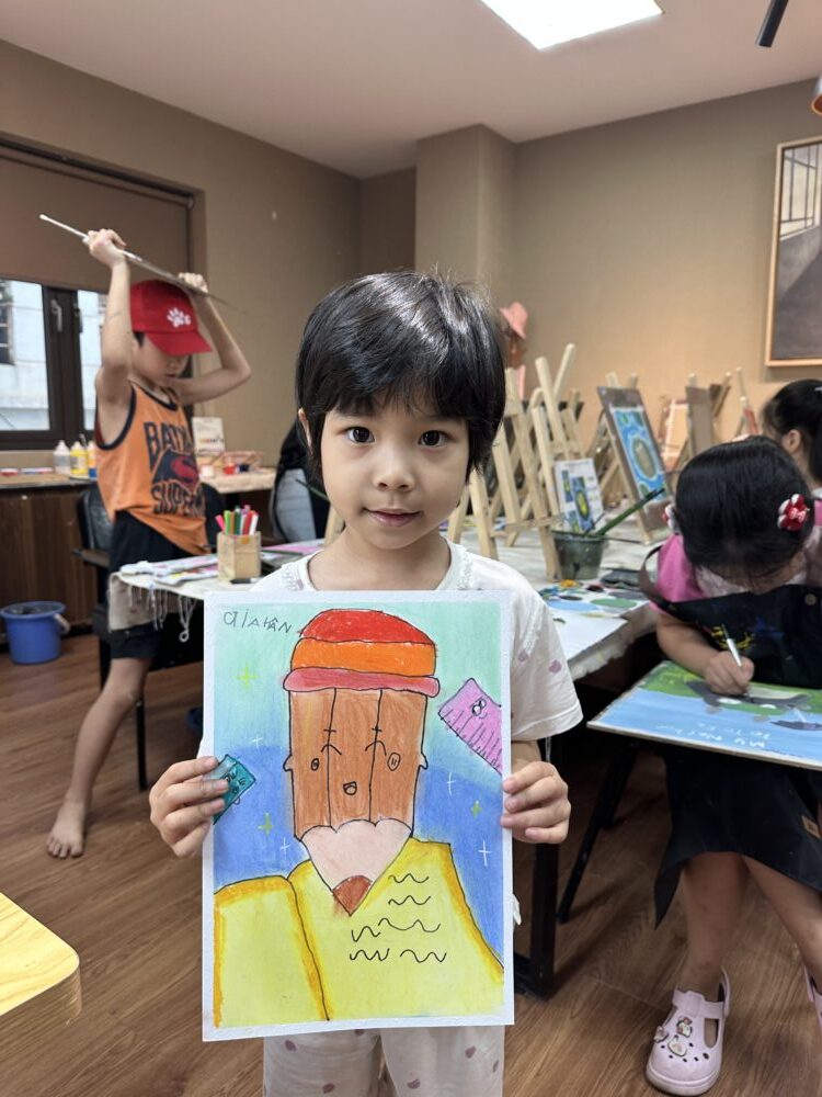 Tác phẩm KID Phí Gia Hân 2020 | 2026-06-13 32