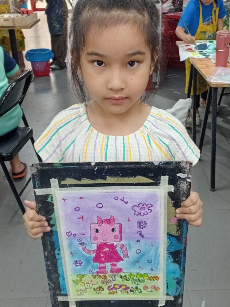 Tác phẩm Nguyễn Hoàng Lâm Viên 2019 | 2026-07-07 32