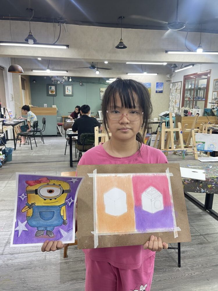 Tác phẩm KID Phạm Quỳnh Anh 2015 | 2026-07-22 32