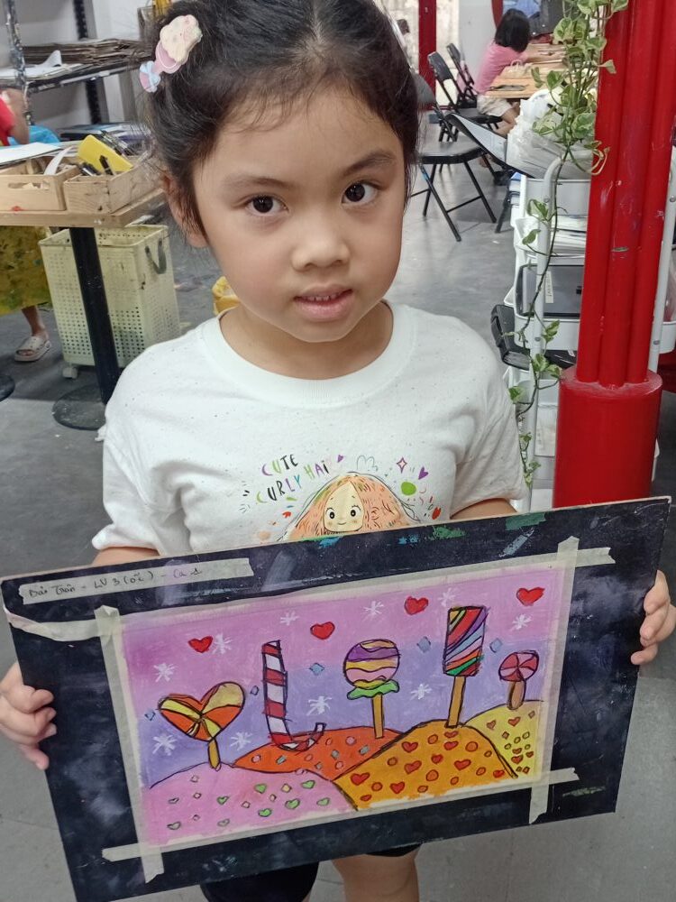 Tác phẩm KID Nguyễn Ngọc Bảo Trân 2020 | 2026-08-16 32