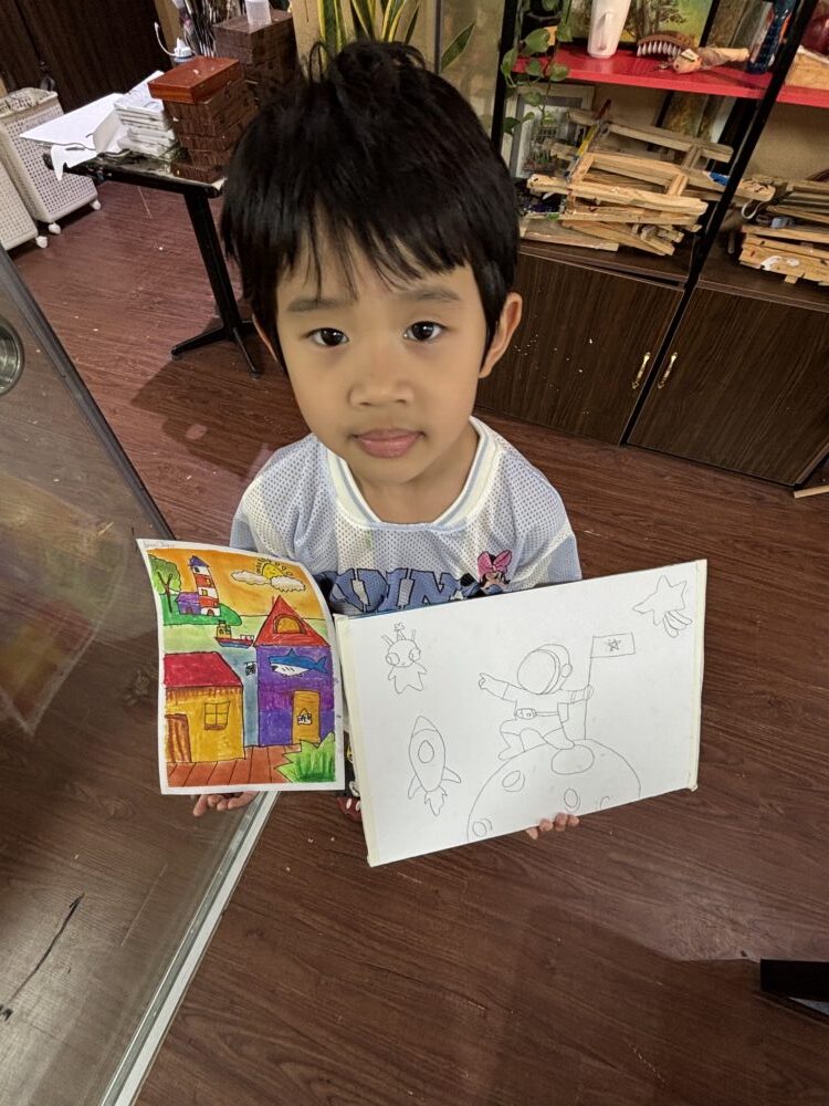 Tác phẩm KID Băng Châu 2020 | 2026-08-14 32