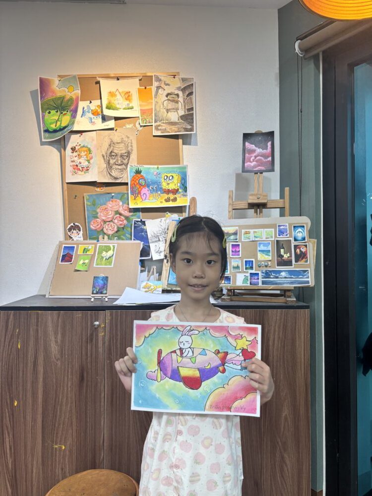 Tác phẩm KID Trần Phương Vy 4/2019 | 2026-08-09 33