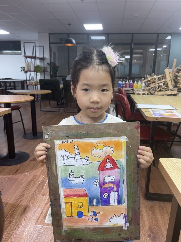 Tác phẩm KID Lý Khánh Linh 2021 | 2026-08-24 32