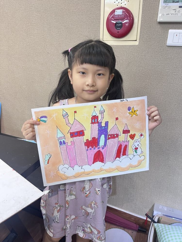 Tác phẩm Lê Phương Uyên Vy 2019 | 2026-08-22 33
