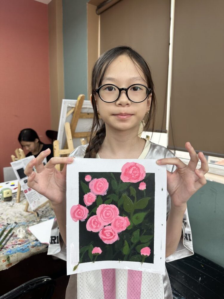 Tác phẩm KID Hoàng Thùy Anh 2015 | 2026-08-03 32